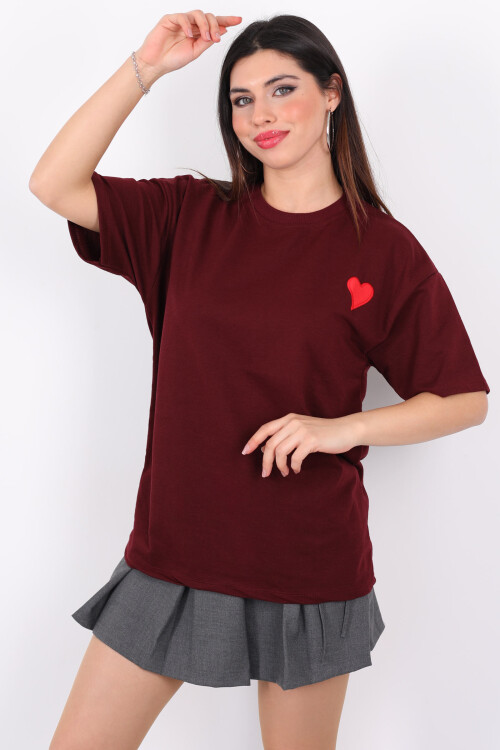 Kalp Nakışlı Bisiklet Yaka Oversize Bordo Kadın T-Shirt - 3