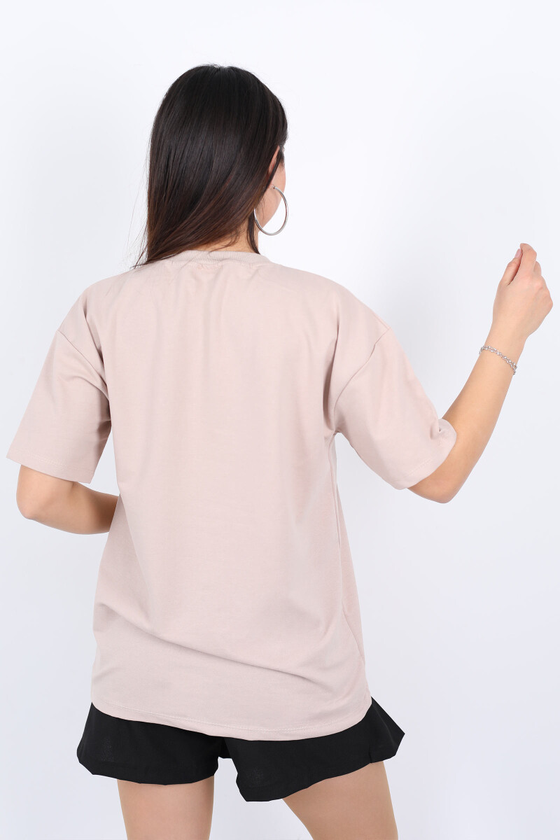 Kalp Nakışlı Bisiklet Yaka Oversize Vizon Kadın T-Shirt - 5