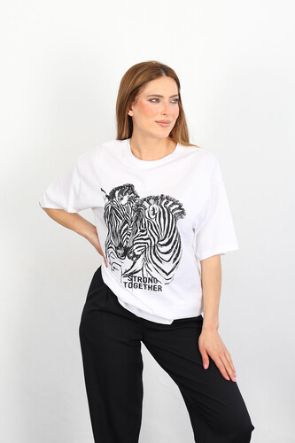 Zebra Baskılı Oversize Beyaz Kadın T-Shirt - 1